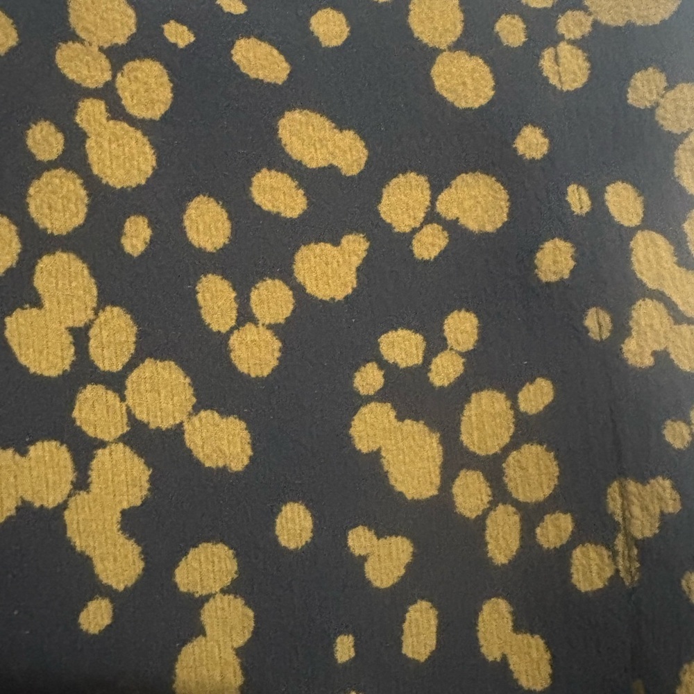 RW & Co Black and Gold Patterned Blouse Size Xl - Picture 3 of 5
